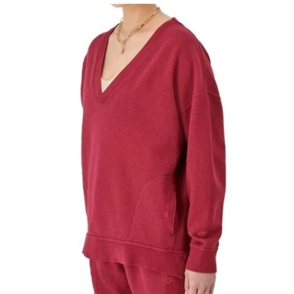 Champion Sloughy V-Neck Sweatshirt Woman Sz Large Harvest Red Comfort Washed Nwt
